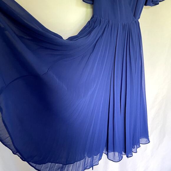 Lulus royal blue midi length wraparound dress v-neck circle skirt size XS flowy - Picture 4 of 8
